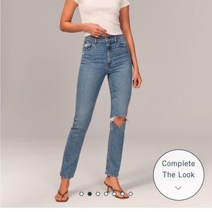 Abercrombie Curve Love Ultra High Rise 90s Slim Straight Jean